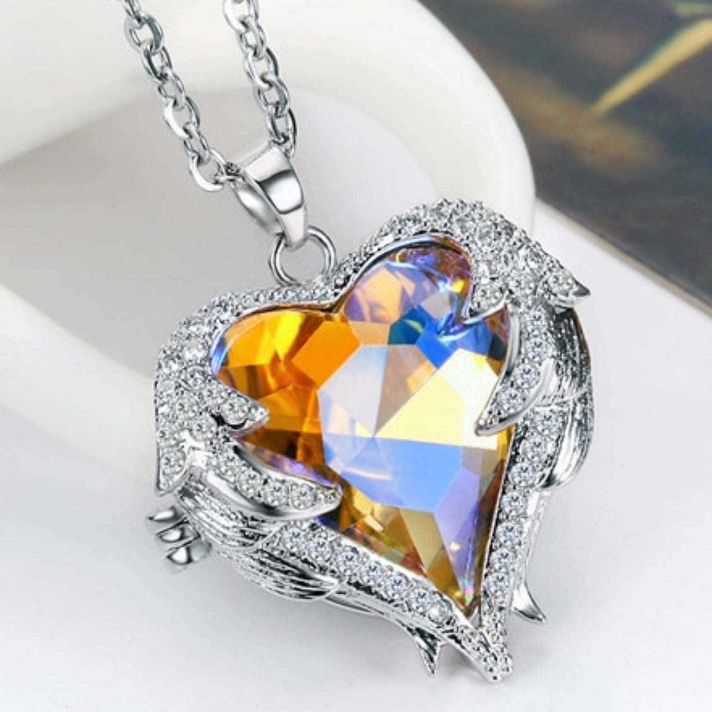 "Heart of the Ocean" Necklace