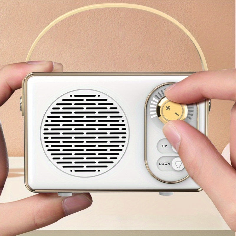 White Portable Retro Speaker, Wireless Small Speaker with USB Flash Drive TF Card, FM, Ideal for Family Gathering